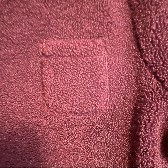 Cuddl Duds Shaggy Sherpa
Pullover Top Burgundy Size 3X - Picture 9 of 12